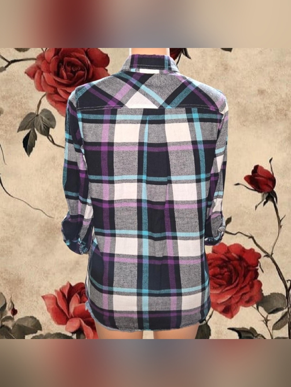 Shirt - Picture 2 of 3